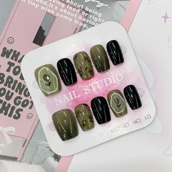 Artistic acrylic nails with floral designs Kalsten