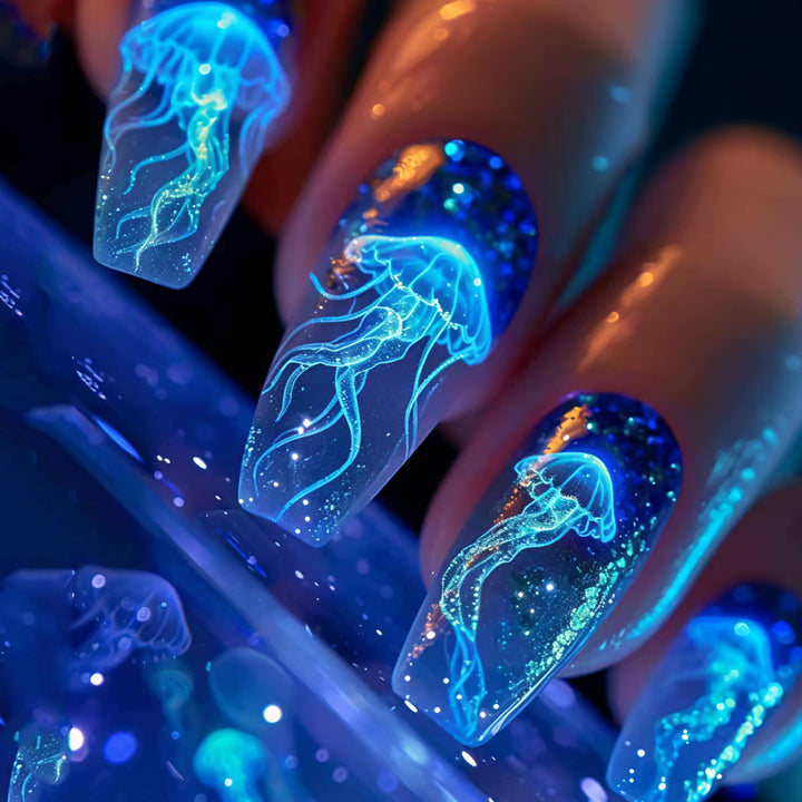 Glow-in-the-Dark Jellyfish Nail Art Kalsten