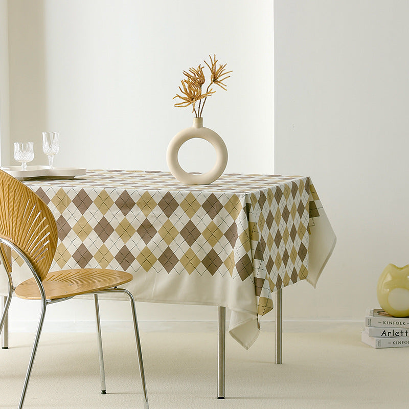 Washable PVC-coated tablecloth with diamond pattern