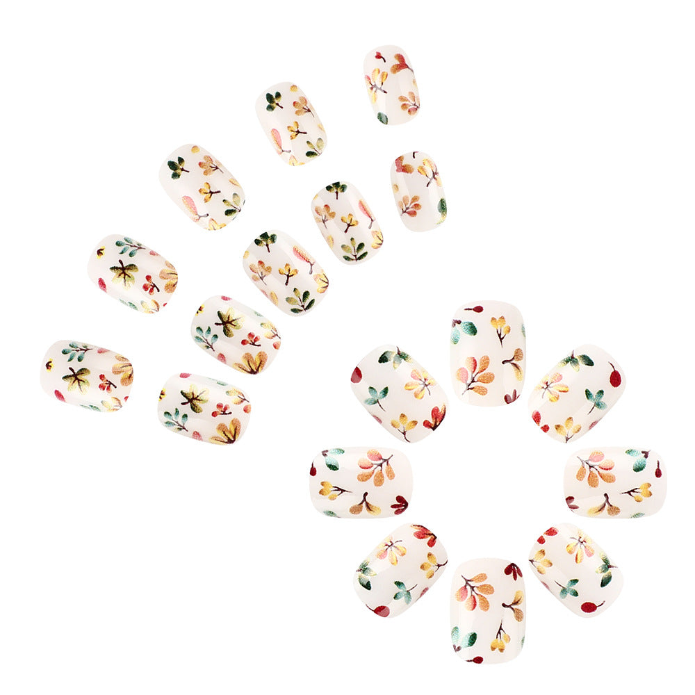 Floral Press-On Nail Art Kalsten