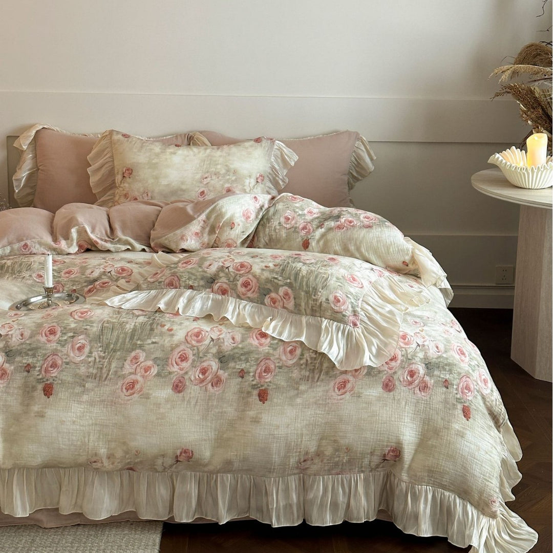 Romantic bedding set with floral watercolor look, ruffles and satin trim