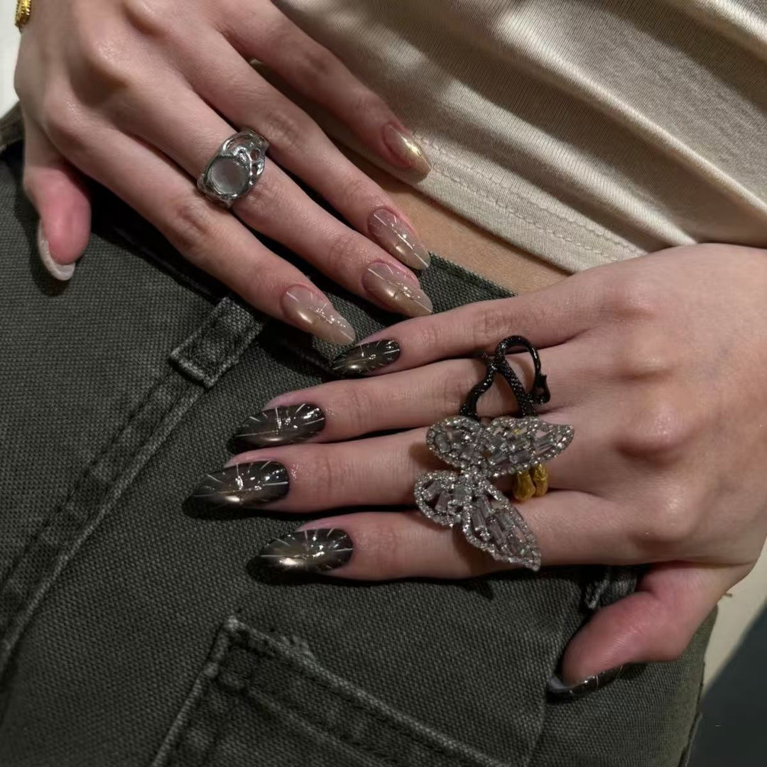Elegant Stiletto Nail Art Extensions