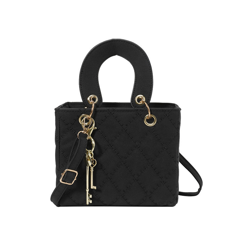Luxurious Metallic Quilted Handbag