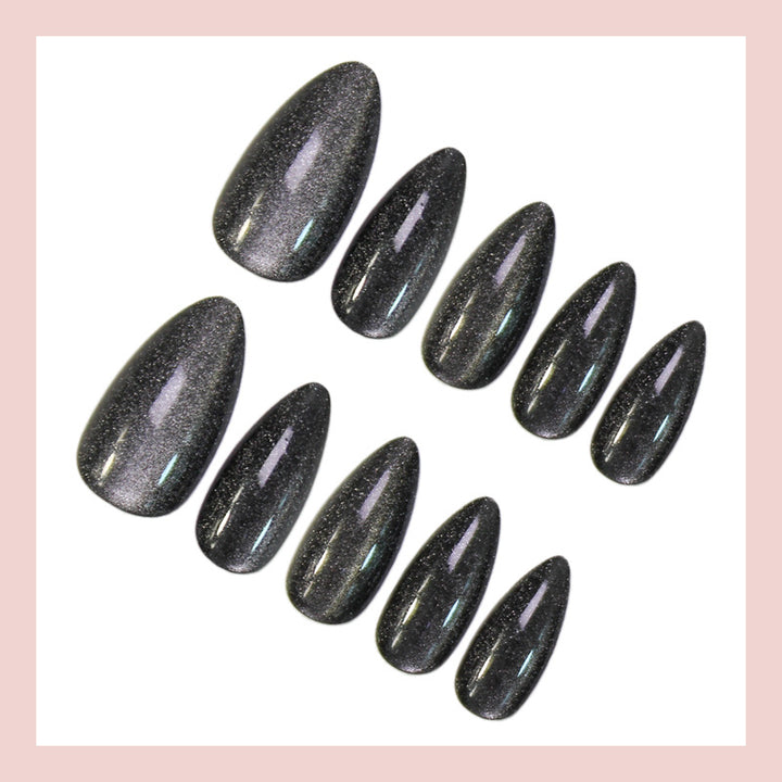 Acrylic nail set with stylish design Kalsten