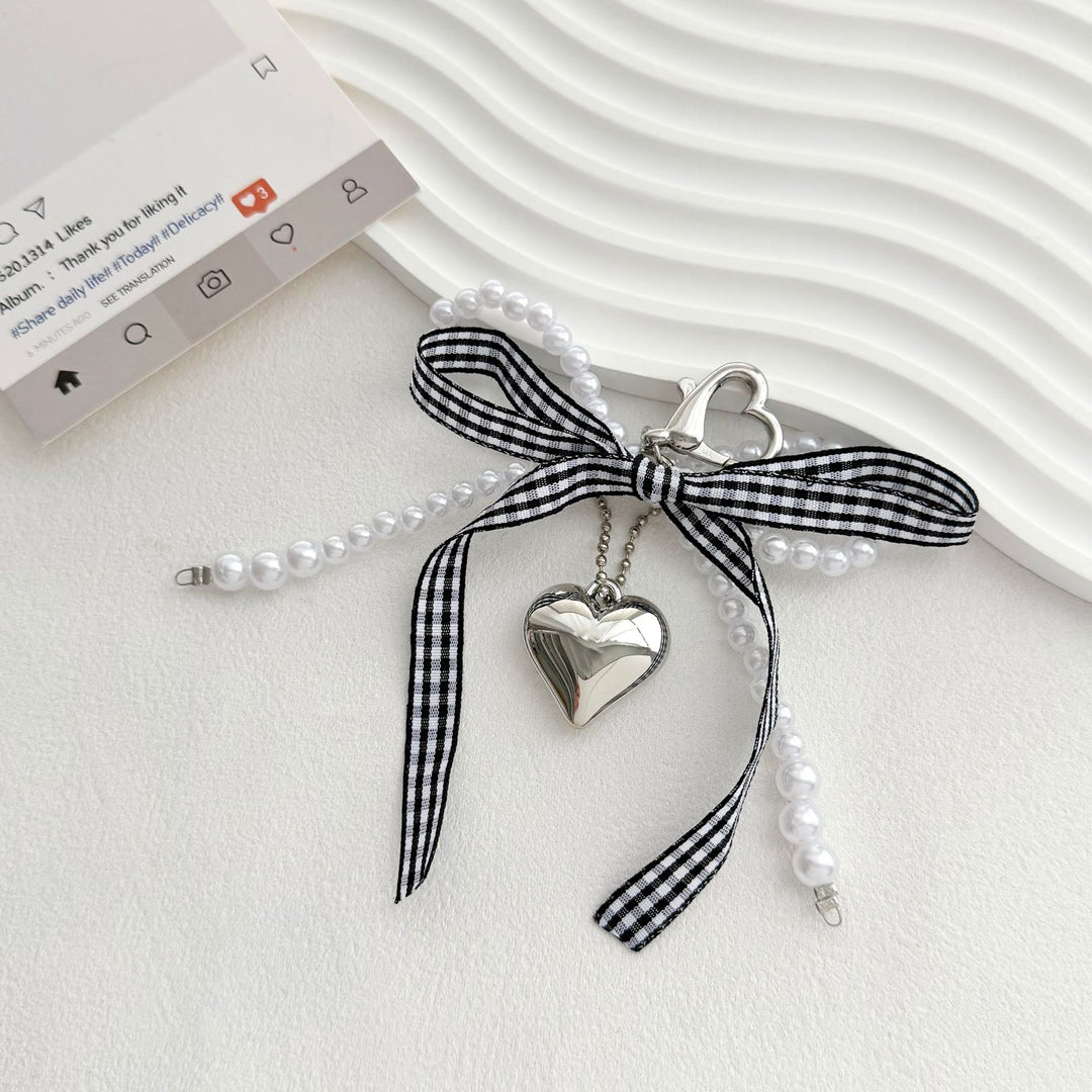 Heart-Shaped Charm Keychain with Pearls and Bow Kalsten