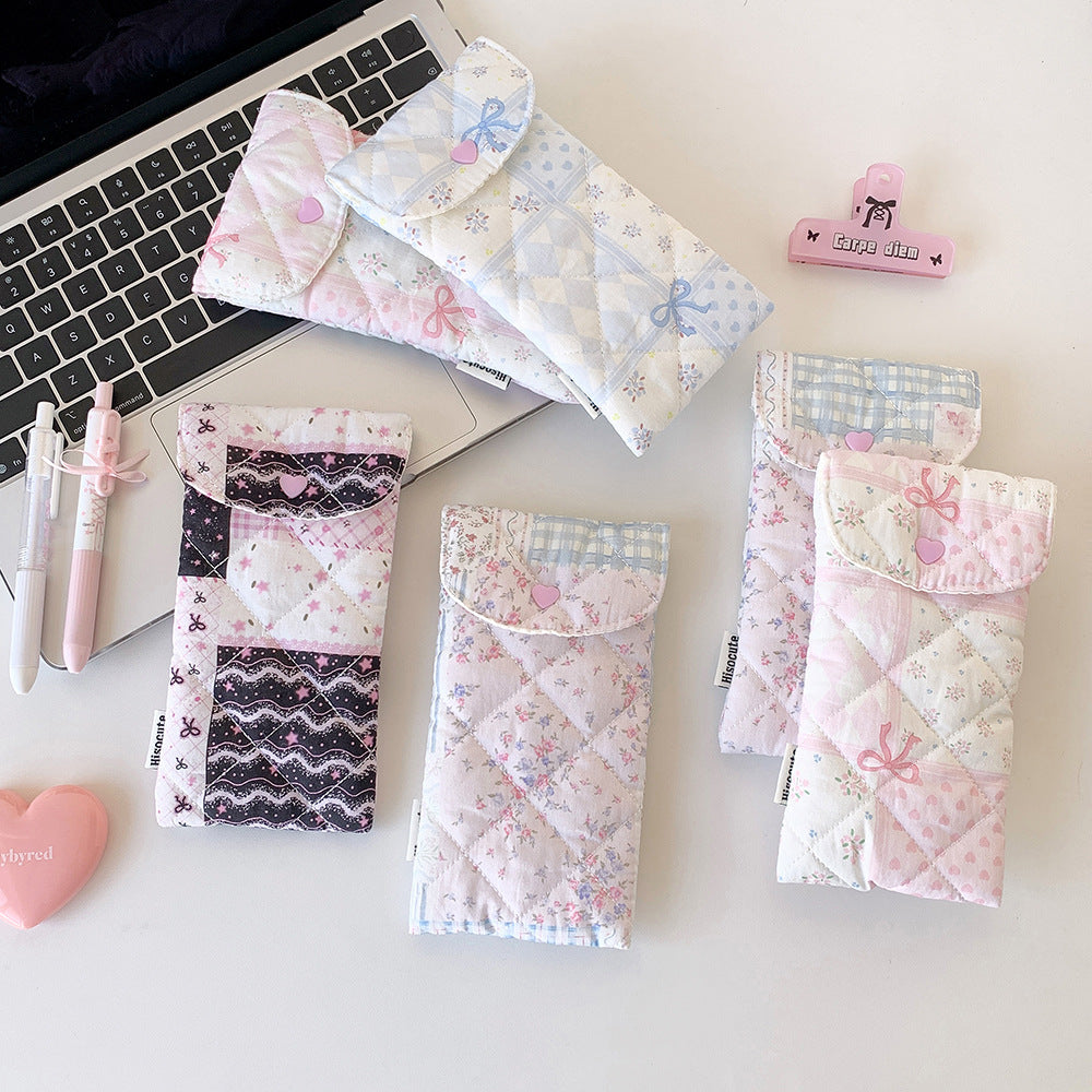 Quilted Pencil Case Holder