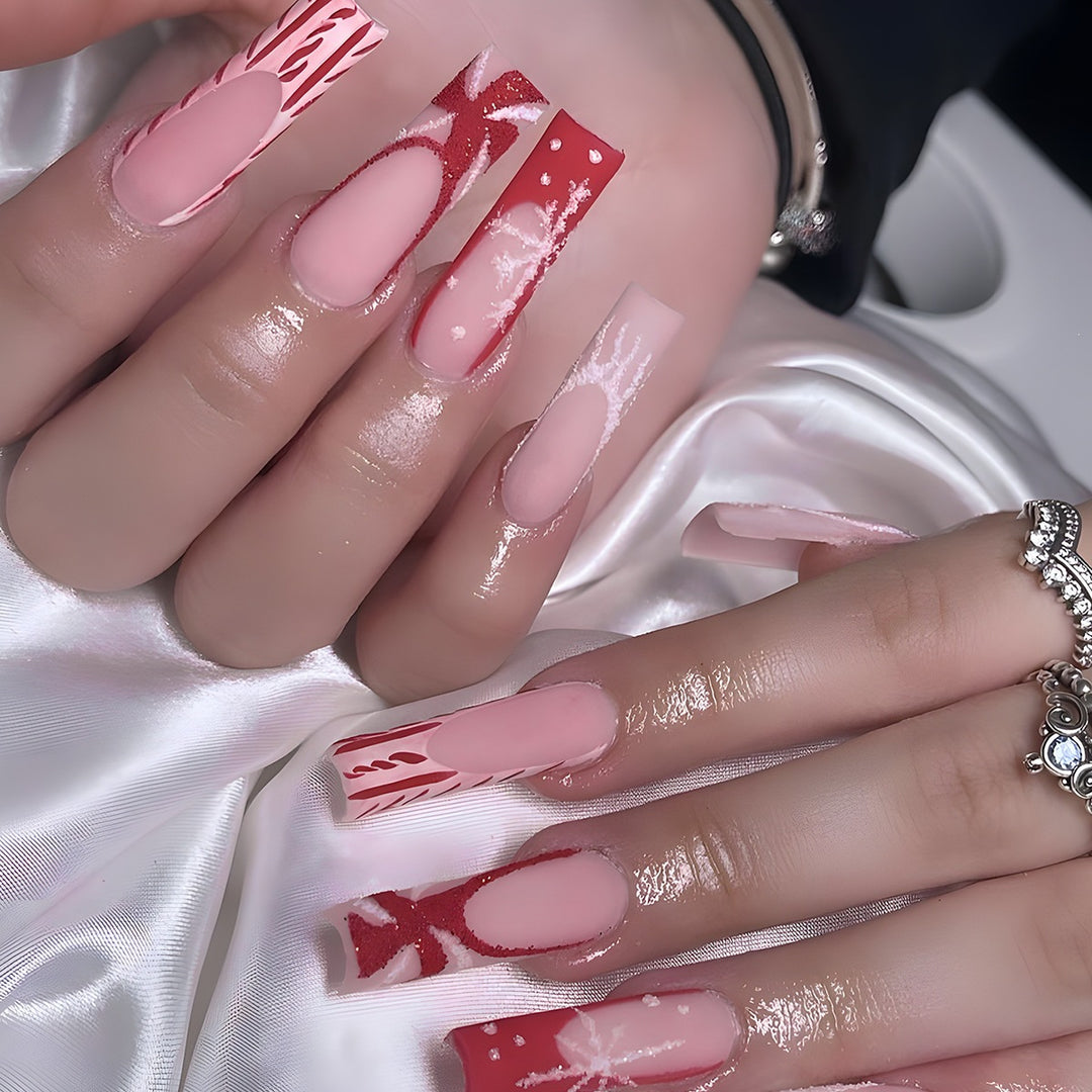 Artificial nail set with festive winter theme Kalsten