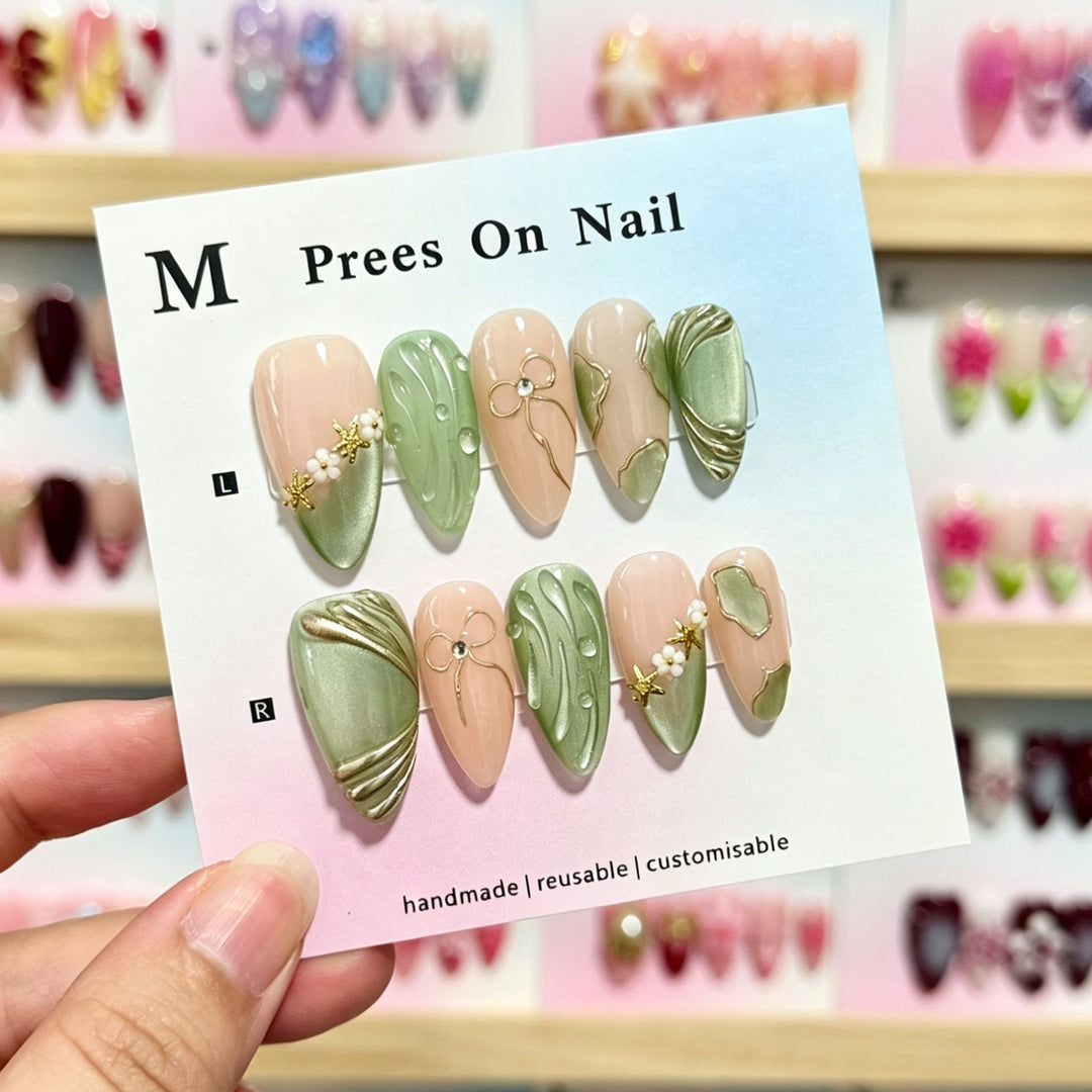 Artistic Reusable Press-On Nail Art Set