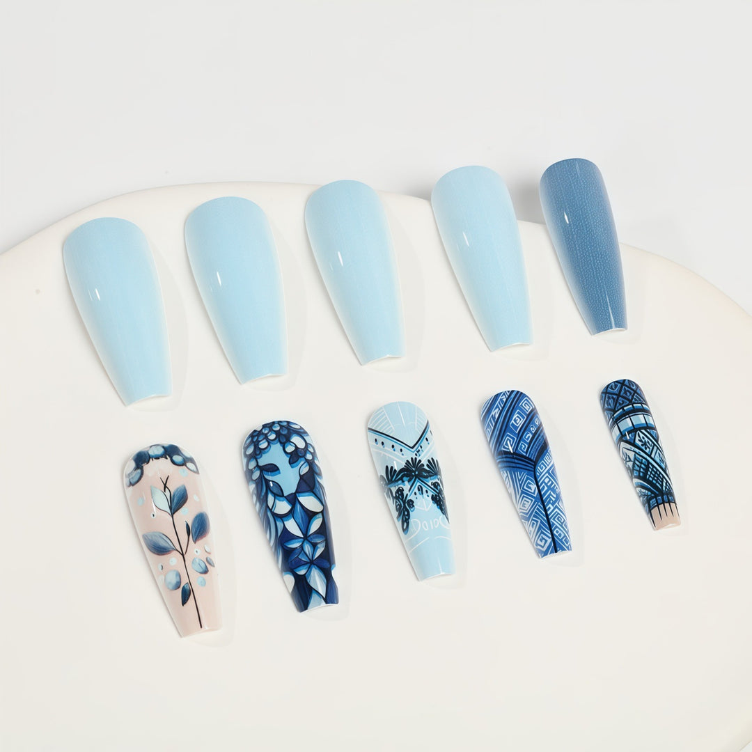 Nail art with floral and geometric design Kalsten
