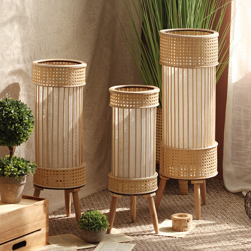 Stylish floor lamp in modern design Kalsten
