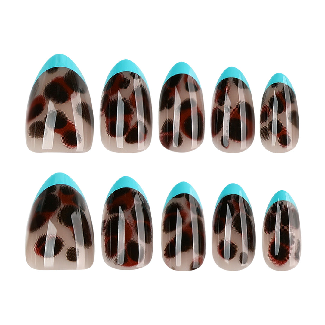 Artful Nail Art with Leopard Color Play Kalsten