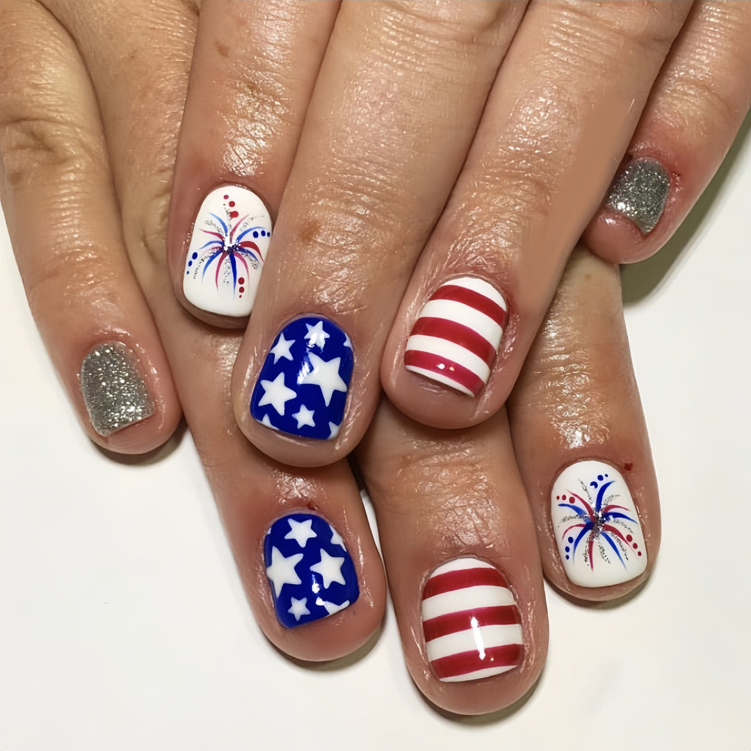 Patriotic Themed Press-On Nail Art Set Kalsten