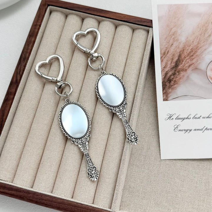 Vintage-Style Compact Mirror Keychain Kalsten