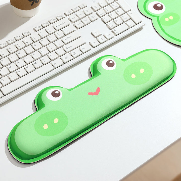Fun-Themed Frog Design Mouse Pad Set