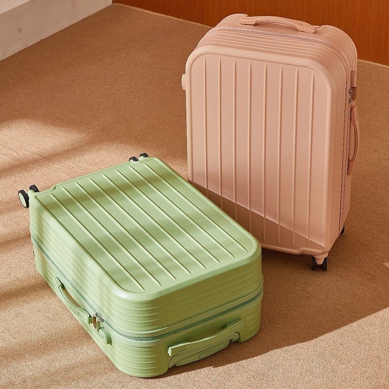 Unisex Durable Lightweight Spinner Suitcase Kalsten