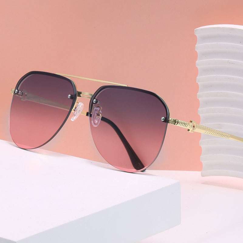 Ladies elegant pilot sunglasses with high UV protection and stylish frame Kalsten