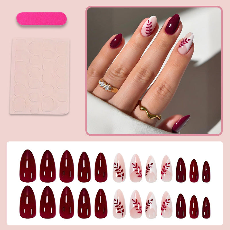 Nail art set with elegant leaf motif designs Kalsten