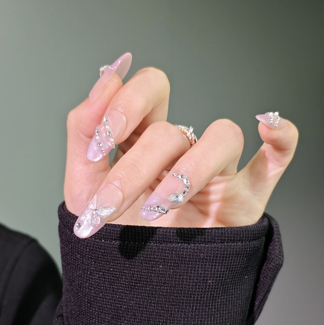 Elegant French Tip Press-On Nails Kalsten