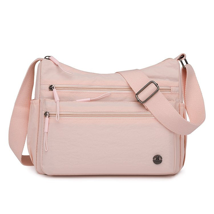 WoMulti-Pocket Practical Crossbody Bag
