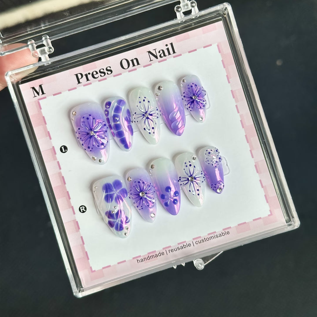 Artistic Floral Press-On Nail Set  1791773187