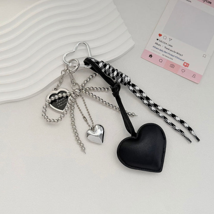 Heart-Themed Multi-Accessory Keychain Kalsten