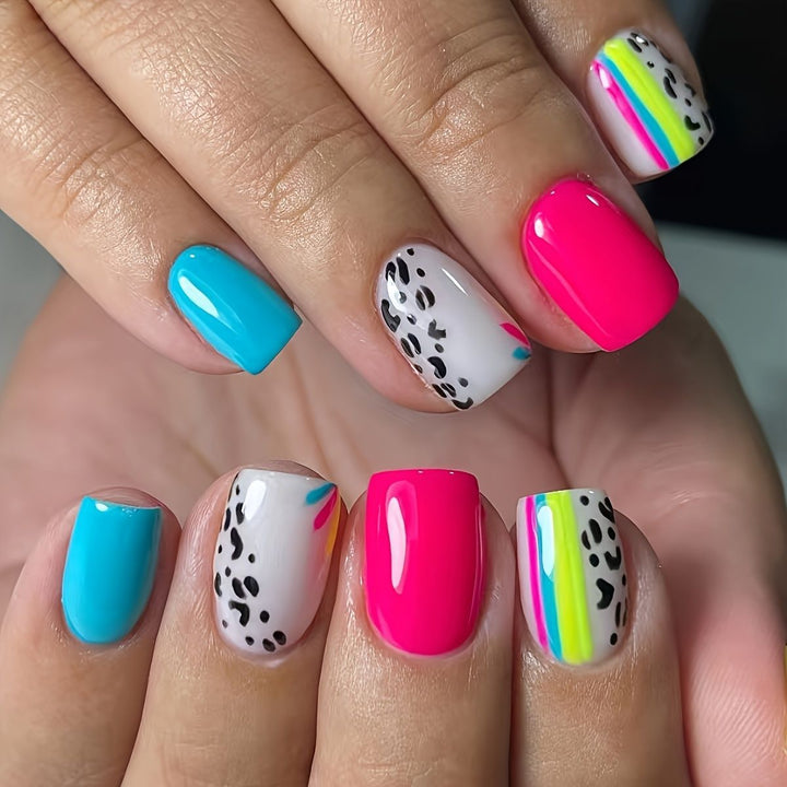 Elegant Glitter French Tip Nail Art Kalsten