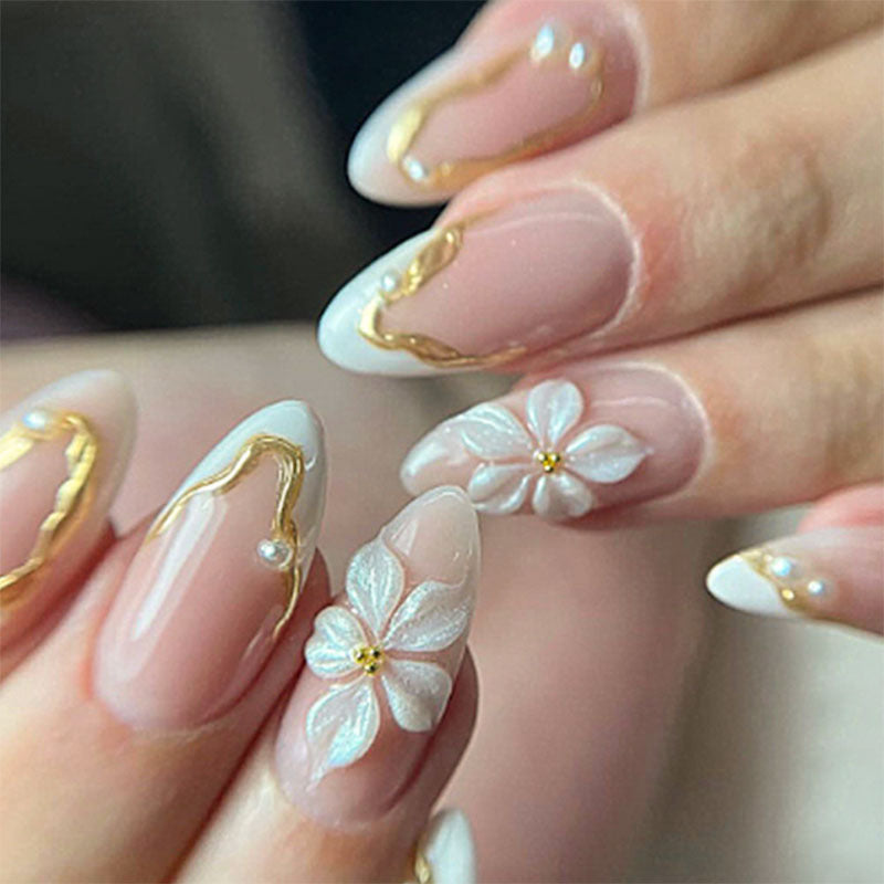 Floral-Designed Press-On Nail Art