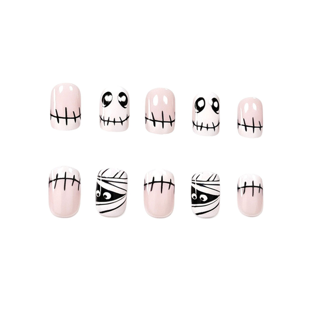 Creative Halloween-Themed Nail Art Kalsten