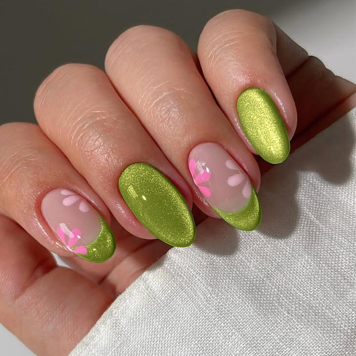 Artistic Floral Press-On Nail Design
