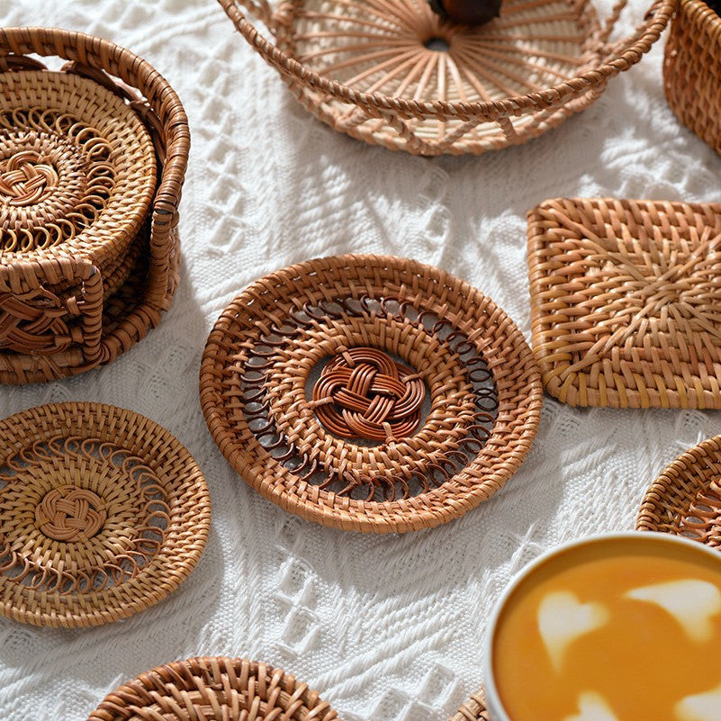 Handmade coasters made of woven material Kalsten