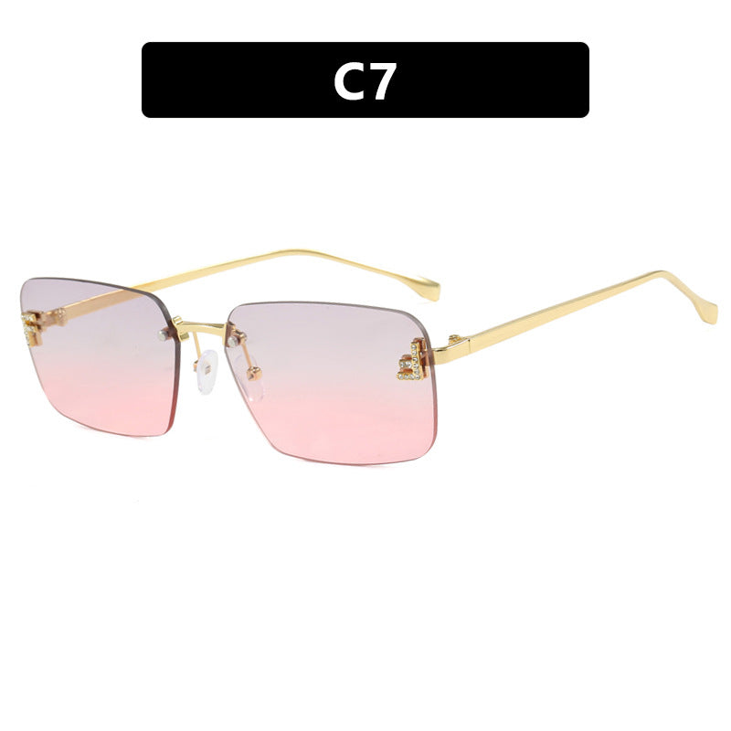 Ladies square sunglasses with elegant golden frame and stylish lenses Kalsten