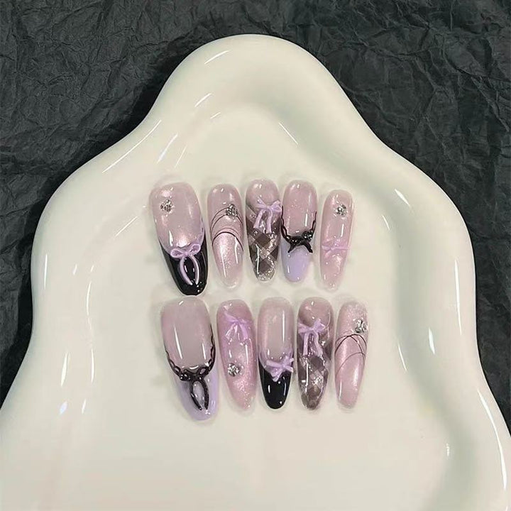 Artistic Press-On Nail Set with Bow Design