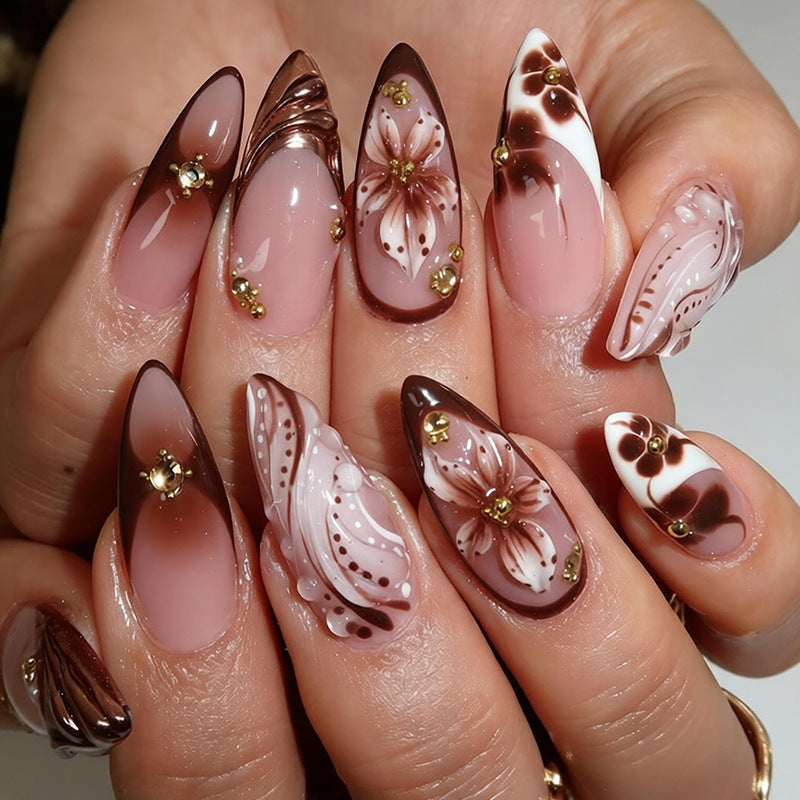 Exclusive artificial nails with elegant animal design and glitter accents Kalsten