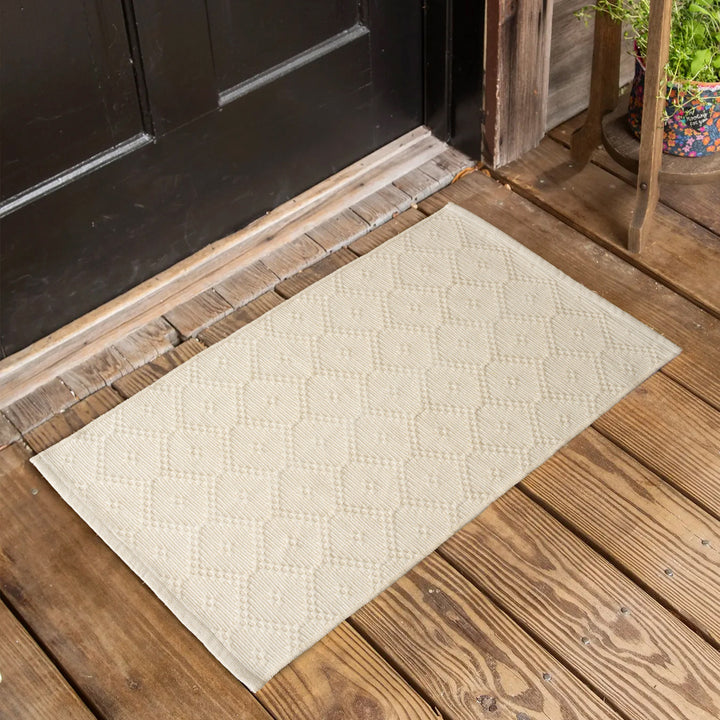 Woven square placemat with embossed diamond pattern Kalsten