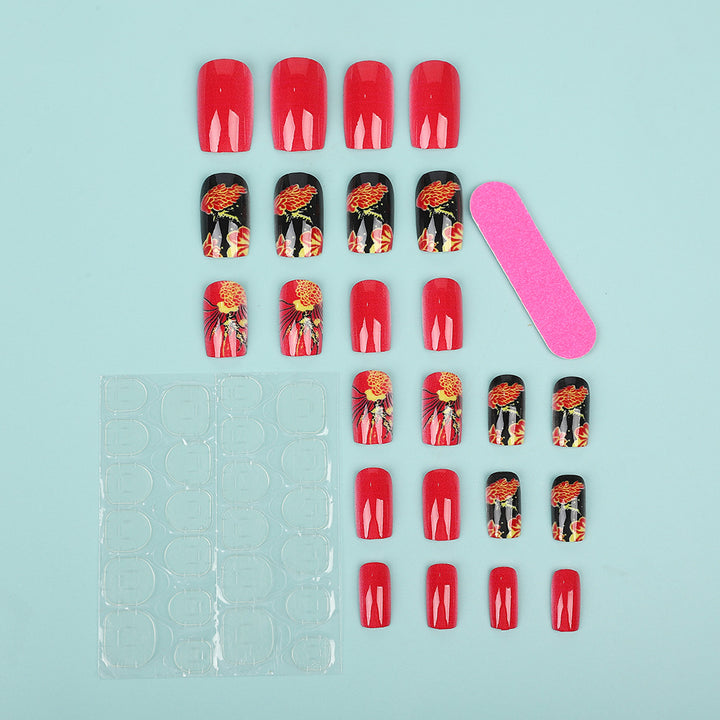 Artistic Nail Tips in Floral Design Kalsten