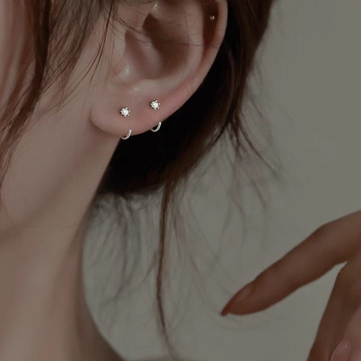 Sparkling and Elegant Stud Earrings Kalsten