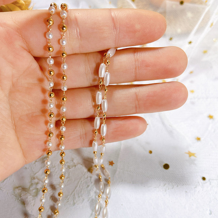 Elegant glasses holder chain with pearls Kalsten