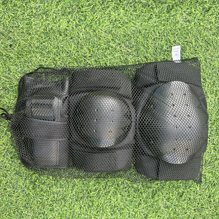 Safety package with knee protectors and wrist protectors Kalsten