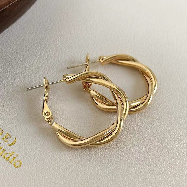 Elegant Spiral Earrings Made of High-Quality Metal Kalsten