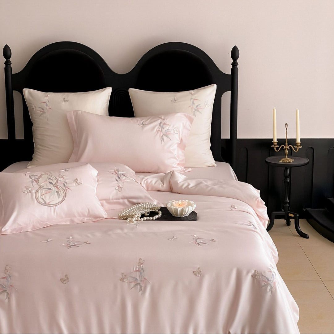 Luxurious satin bedding set with fine embroidery