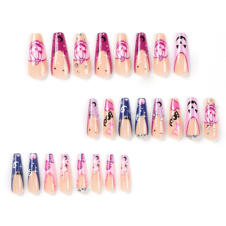 Artful Halloween Nail Art with Trendy Designs and Glitter Kalsten