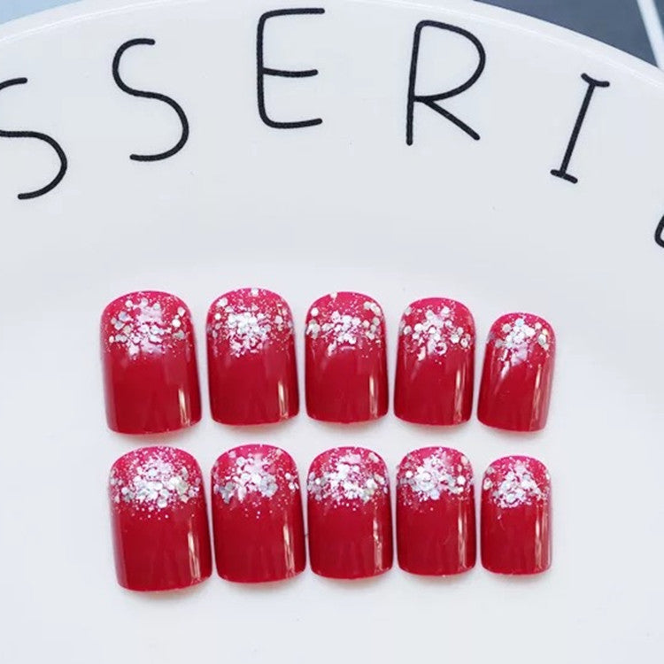 Glamorous artificial nails with glitter accents Kalsten