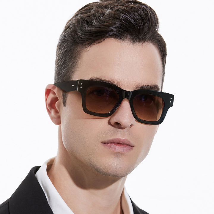 Ladies trendy square sunglasses in urban style Kalsten