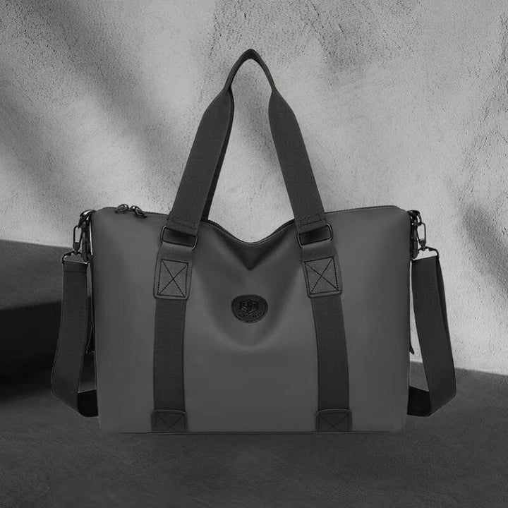 Durable Multi-Functional Weekend Bag