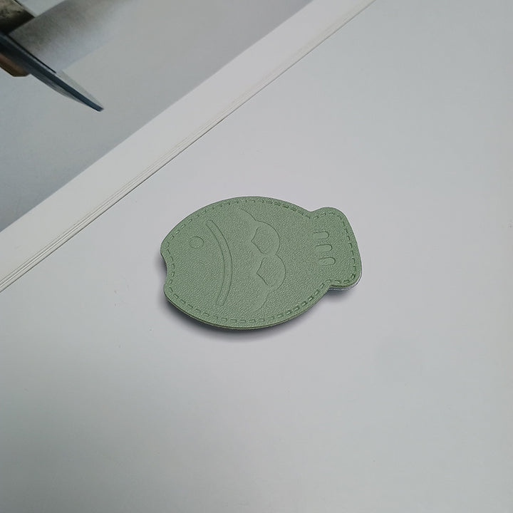 Fish-Shaped Leather Phone Holder Kalsten