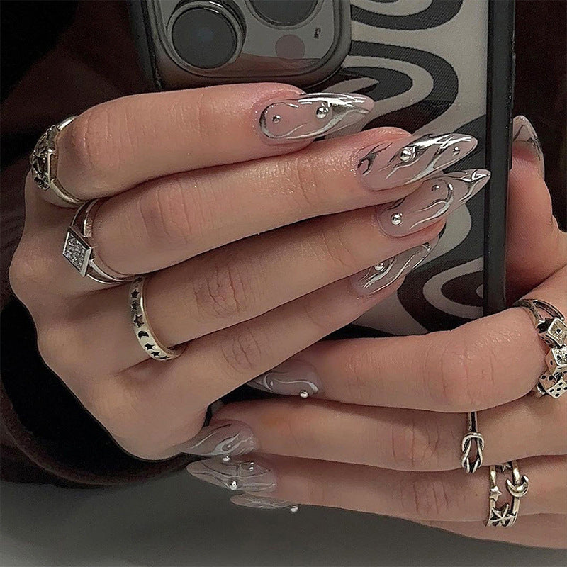 Artistic Nail Lacquer Accents Kalsten