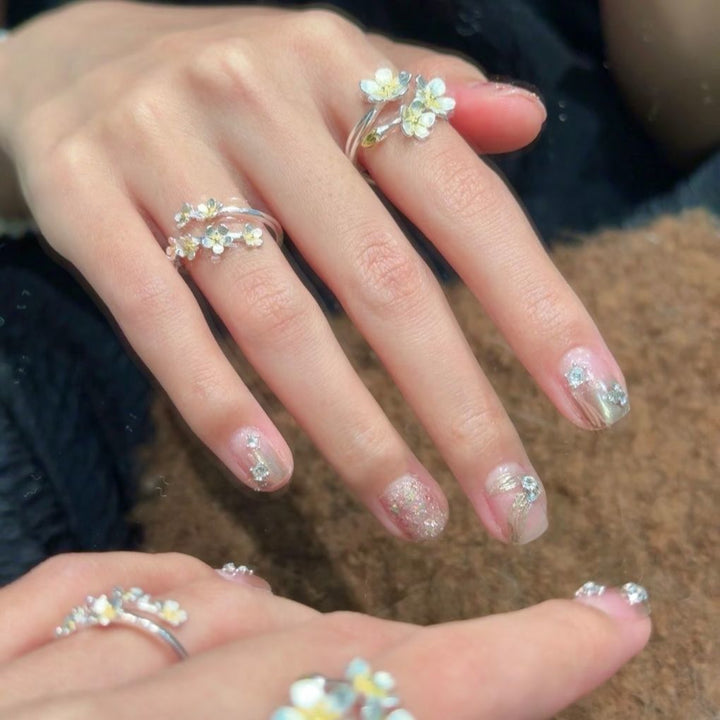 Floral Gemstone Accent Nail Art Set