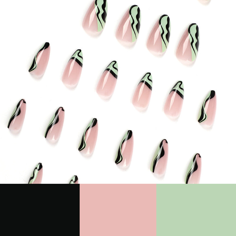 Artful Nail Art with Gentle Wave Patterns Kalsten