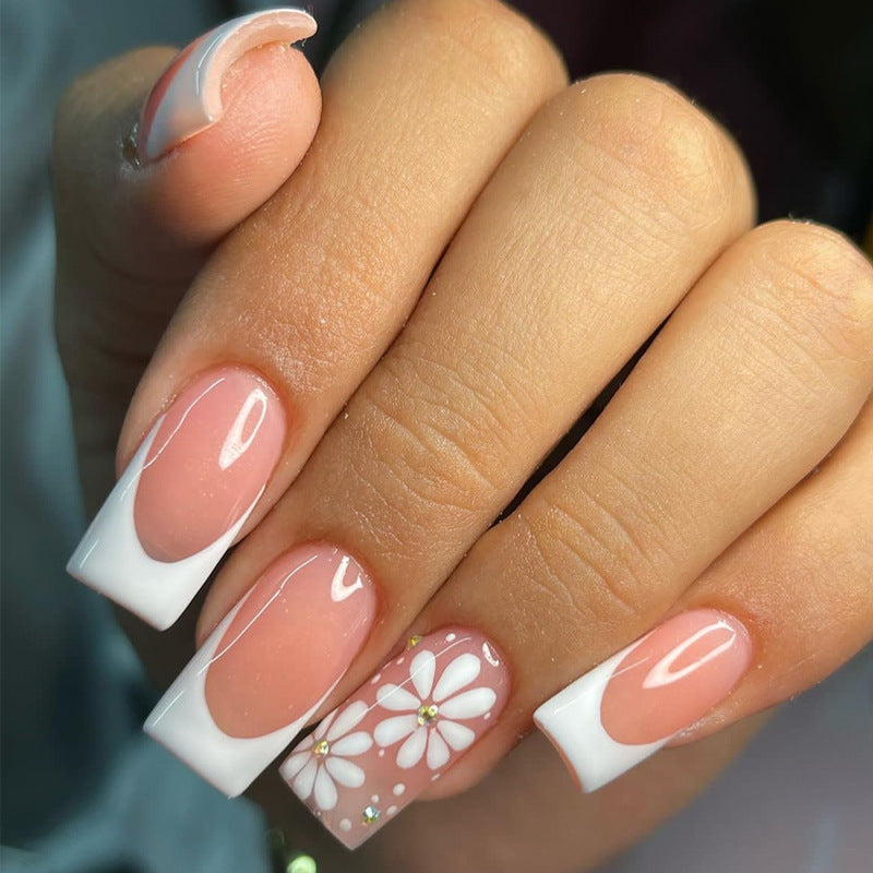 Elegant Heart-Designed Press-On Nail Tips Kalsten