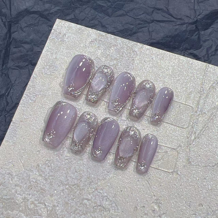 Elegant Press-On Nail Set with Artistic Metallic Design Kalsten